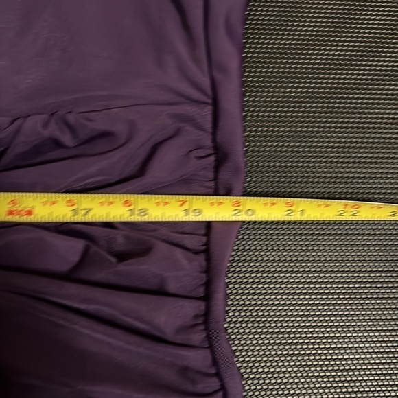 Woman’s One Piece Slenderizing Lands’ End Swimsuit Size 26W In Eggplant - Picture 11 of 12